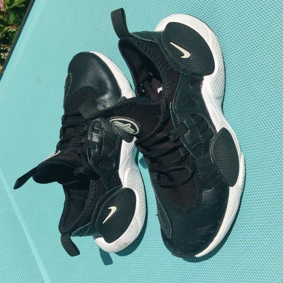 Nike very cute sneakers - Picture 3 of 6